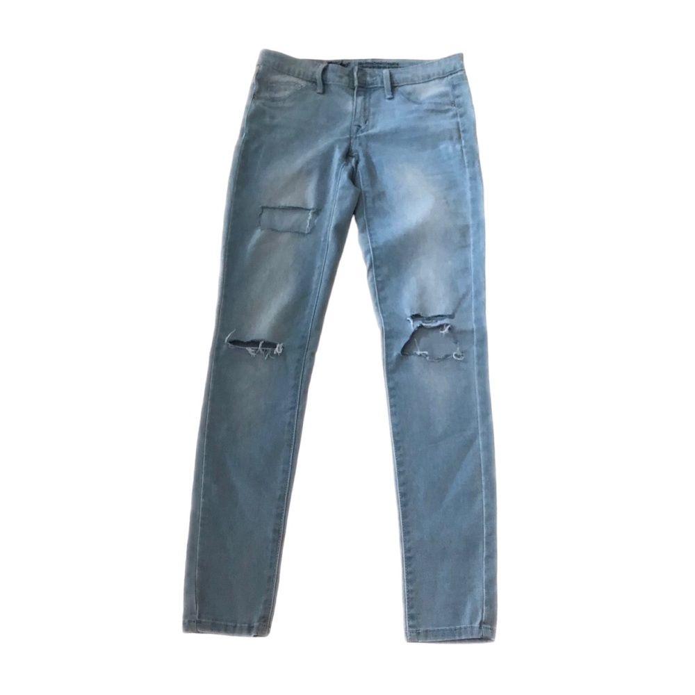 Mossimo mid rise denim Jeggings with rips